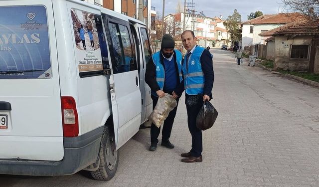 Sarıkaya’da Gönül Seferberliği: Yardım Kolileri Evlere Teslim Edildi