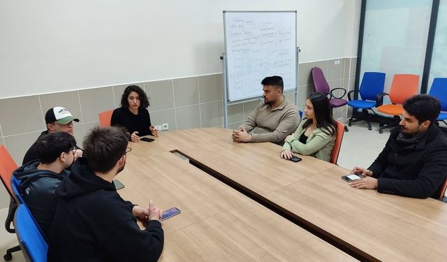 Yozgat Gençlik Merkezi’nde İngilizce Münazara Heyecanı
