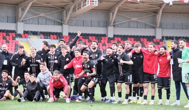 YOZGAT BOZOKSOR HAYATA DÖNDÜ: BULANCAKSPOR’U 3 GOLLE GEÇTİK!