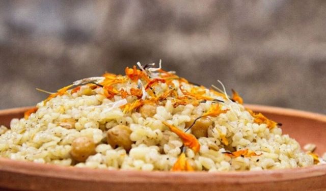 Yozgat çiğdem pilavı nasıl yapılır? Yozgat çiğdem pilavı tarifi