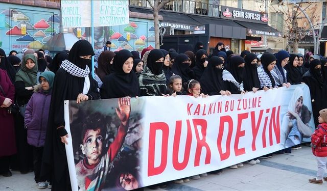 Ankara'da ABD ve İsrail'in İran Saldırıları Protesto Edildi