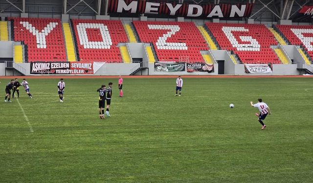 Bölge İlleri Yozgat’ta Buluştu: Genç Futbolcuların Büyük Mücadelesi Başladı