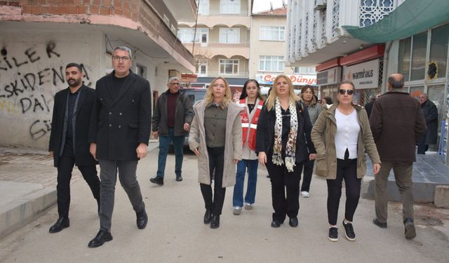 CHP Yozgat'ta Kadınlar İçin Sahaya İndi: Kadınlar Yalnız!