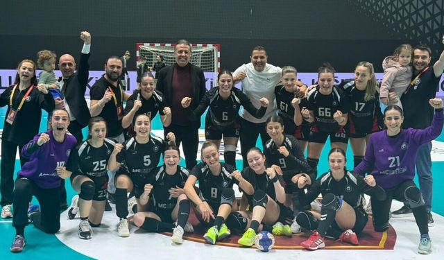 MC Sistem Yozgat GSK Kadın Hentbol Takımı Süper Lig'e Yükseldi