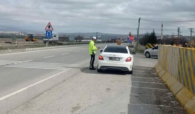 Polis Ekipleri Harekete Geçti: Yozgat’ta Geniş Çaplı Yol Denetimi