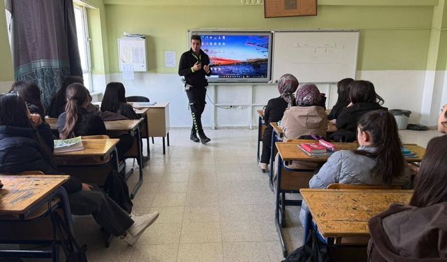 Sarıkaya'da Öğrencilerin Kulağına Küpe Olacak Bilgiler