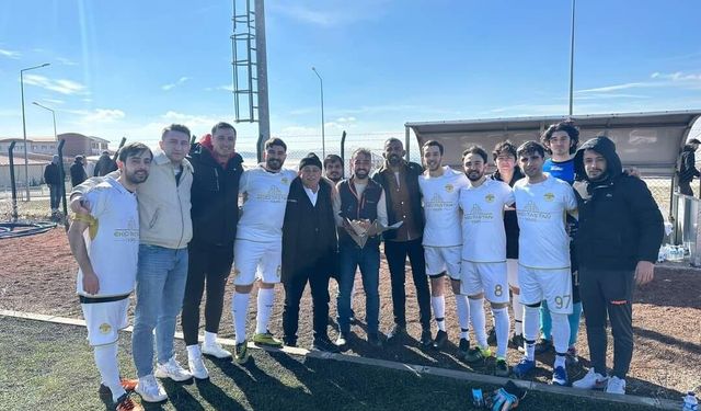 Yozgat Divanlı Gençlerbirliği FK Sahalara Dönmeye Hazırlanıyor