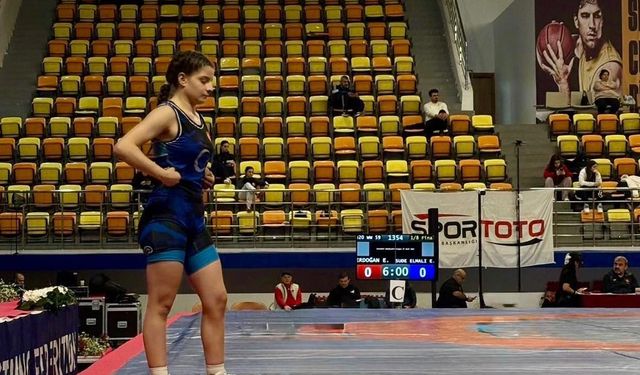 Yozgat'ın Gururu Elif Sude Elmalı Macaristan Yolcusu