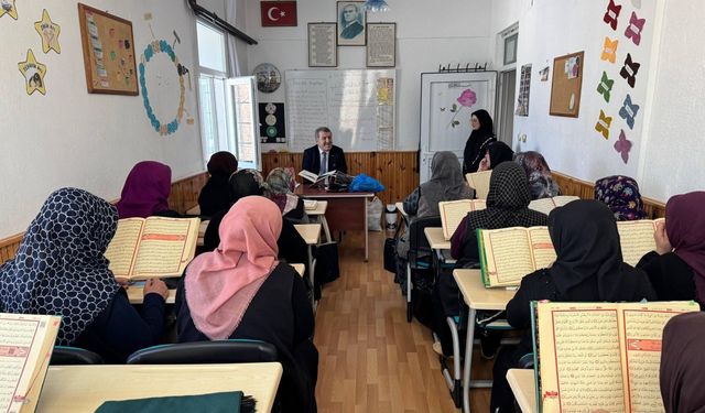 Yozgat’ın O Beldesinde Kadınların Günü Özenle Kutlandı