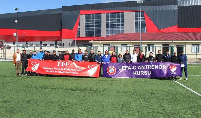 Yozgat'ta Antrenörlük Kursu Devam Ediyor