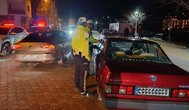 Yozgat’ta Huzur Uygulaması Yapıldı: Trafikte Sürücülere Alkol Kontrolü Gerçekleştirildi