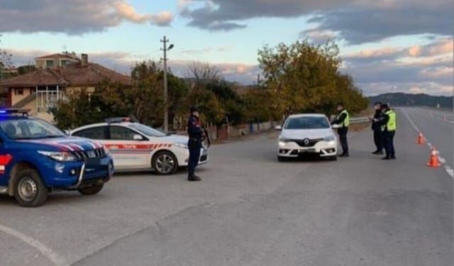 Yozgat'ta Jandarmadan Ehliyetsiz Sürücülere Ceza Yağmuru