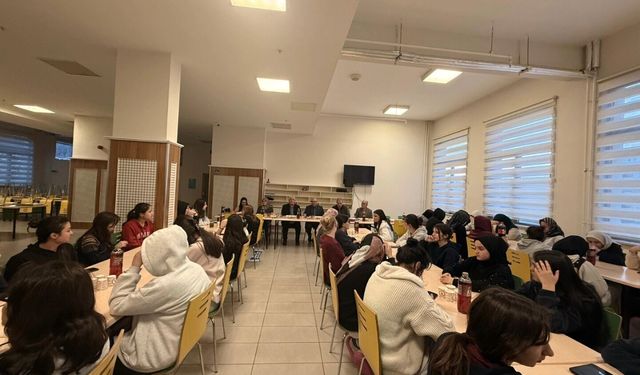 Yozgat'ta Öğrenciler İftarda Buluştu