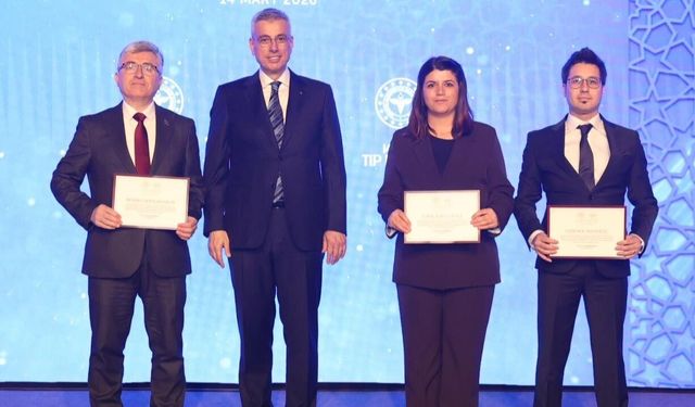 Yozgat'ta Sağlık Alanında Büyük Gurur: Ödüller Yağdı