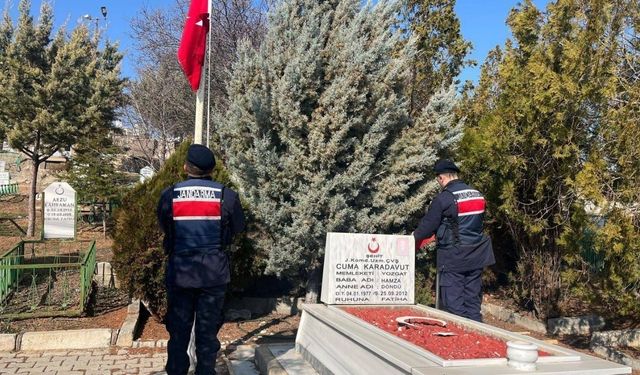 Yozgat’ta Şehit Mezarlarına Bayram Öncesi Özel Dokunuş