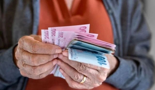 Temmuz emekli maaşı ne kadar olacak? 2026 SSK ve Bağ-Kur enflasyon farkı nasıl hesaplanır?