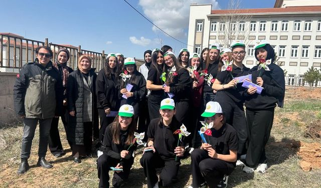 Çayıralan’da Yeşil Hamle: Kaymakam ve Öğrenciler Bir Arada