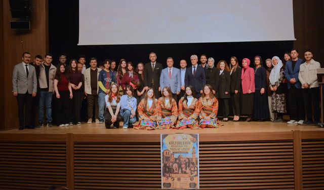 Yozgat Lisesi’nden Kültürel Şölen: Sahne Alkış Aldı