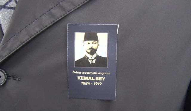 Yozgatlı Milli Şehide Büyük Saygı: Kadıköy’de Yağmur Altında Anlamlı Anma Töreni