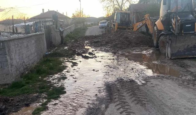 Yozgat’ta Altyapı Çalışması Su Hattına Zarar Verdi! Belediye Uyardı