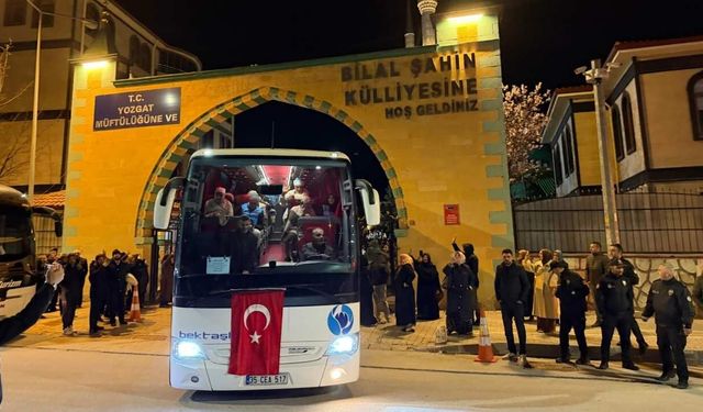 Yozgat’ta Hac Kafilesi Gözyaşlarıyla Uğurlandı