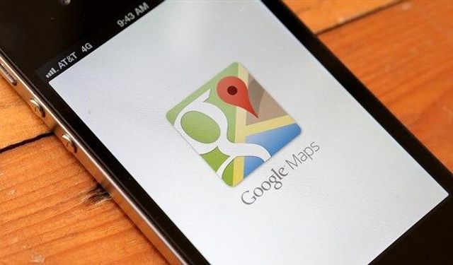 Google Haritalar CarPlay sürümüne yapay zeka desteği geliyor