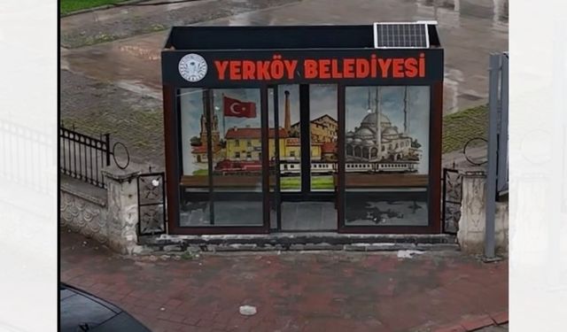 Yerköy'de Otobüs Durakları Yenilendi