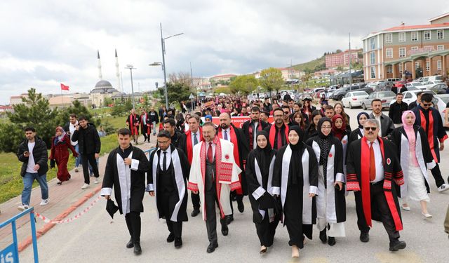 Yozgat Bozok Üniversitesi Mezunları Kep Attı: Oranlar Şaşırttı