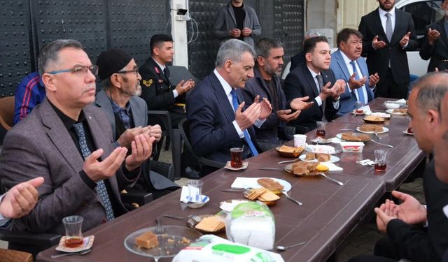 Yozgat Valisi Yaralı Öğrencileri Ziyaret Etti