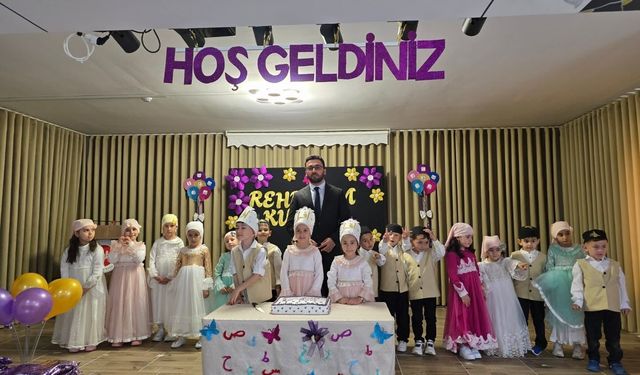 Yozgat'ta Miniklerin Kuran'a Geçişi Duygulandırdı