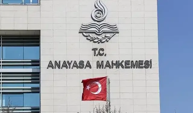 AYM'den süresiz nafaka kararı!