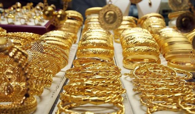 Yatırımcılar dikkatle izliyordu: 26 Haziran Cuma gram altın fiyatında yeni seviye