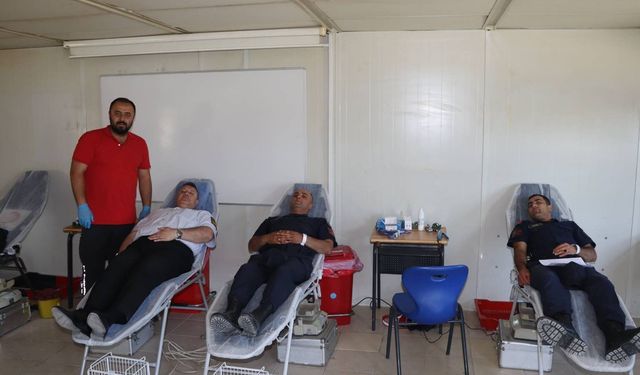 Jandarmadan Hayat Kurtaran Destek! Yozgat'ta Kızılay İçin Kan Bağışı Yapıldı