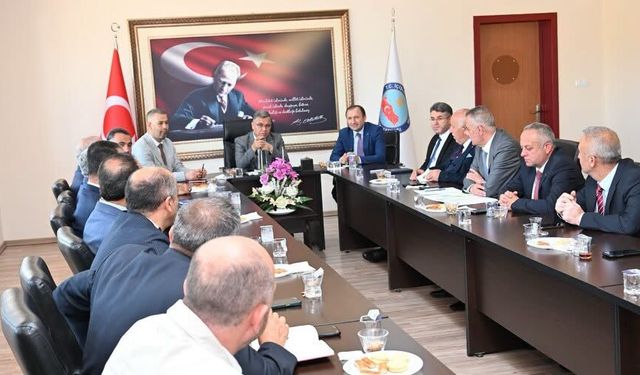 Yozgat Çandır'da Eğitim Değerlendirme Toplantısı Düzenlendi