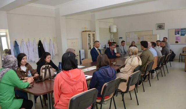 Yozgat'ta Bir Araya Geldiler: Meslektaşlarının Yasını Tutuyorlar