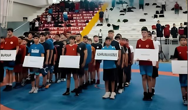 Yozgat'ta Güreş Müsabakaları Başladı