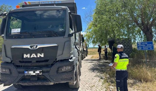 Yozgat’ta Yük Taşıyan Araçlara Denetim: Mevzuata Aykırı Taşımaya Ağır Ceza