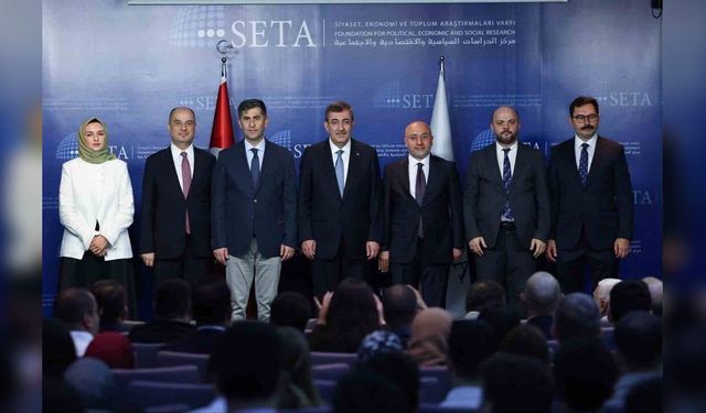 Cumhurbaşkanı Yardımcısı Yılmaz: FETÖ Gitti Ama Benzeri Yapılanmalara Karşı Rehavete Kapılmayın