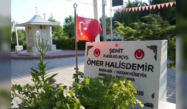 Ömer Halisdemir’in Kabri 10. Yılında Ziyaret Akınına Uğradı: Yozgatlı Vatandaş Duygularını Paylaştı