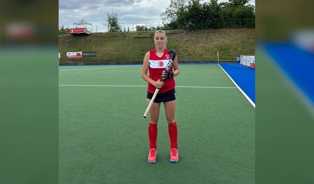 A Milli Kadın Hokey Takımı Hırvatistan'ı 2-0 Geçti: Aleyna Satılmış'tan 2 Gol