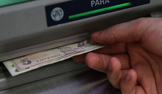 Zamlı memur ve emekli maaşlarının ödeme takvimi netleşti