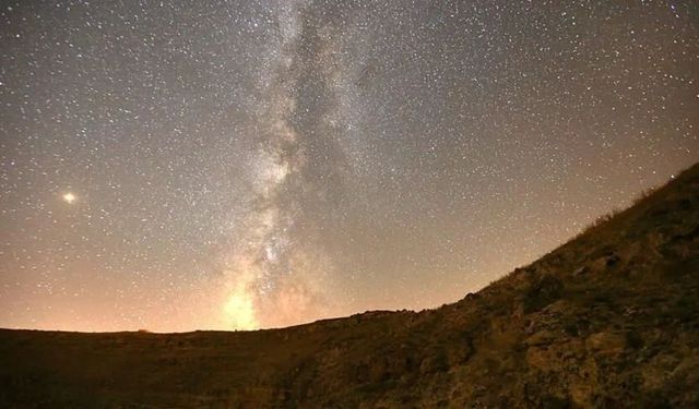 Perseid Meteor Yağmuru 2026'da Ne Zaman Görülecek? Türkiye'den İzlenebilecek mi?