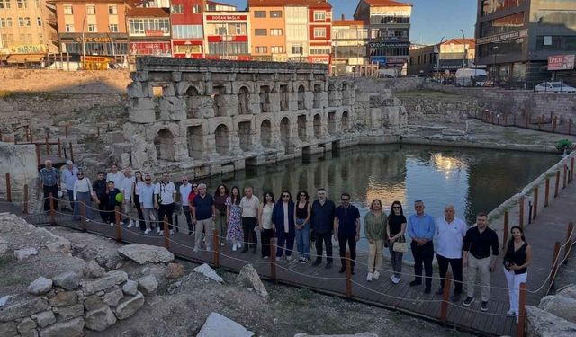 Yozgat'ın Dünyaya Açılan Kapısı Roma Hamam Gündemden Düşmüyor