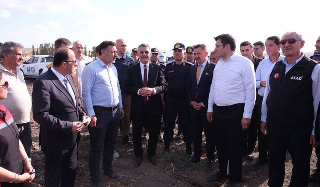 Yozgat'ta Tarım Arazisi Yandı: Vali Özkan İnceledi ve Uyardı