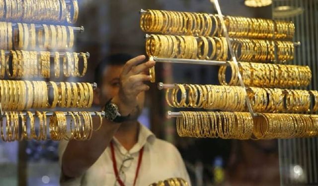 Altında 250 dolarlık sert dalgalanma: Uzmanların yeni hafta tahminleri netleşti