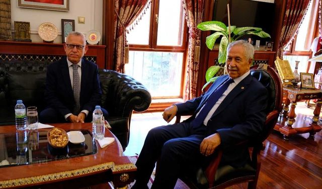 Bülent Arınç’tan Yozgat’a Dost Ziyareti