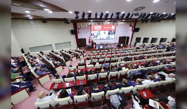 YÖK Başkanı Özvar: Tercih yapacak gençlere geleceğin meslekleri doğrudan anlatılıyor