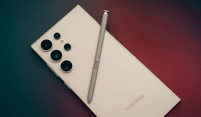 Samsung Galaxy S27 Tasarımı Sızdı! Arka Kameralarda Büyük Değişiklik