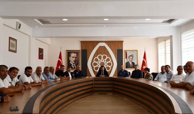 Saraykent'te Kaymakam Muhtarları Dinledi