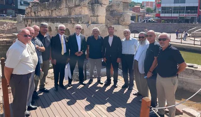 Sarıkaya Lisesi Mezunları Geleneksel Buluşmada Hasret Giderdi!